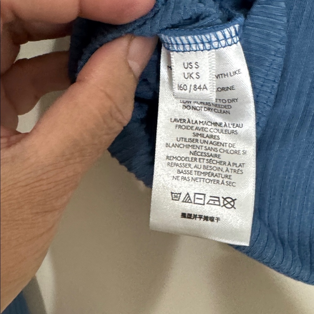Urban Outfitters blue Long Sleeve Top small - Picture 6 of 6